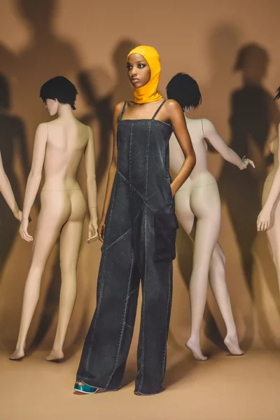 Look 9